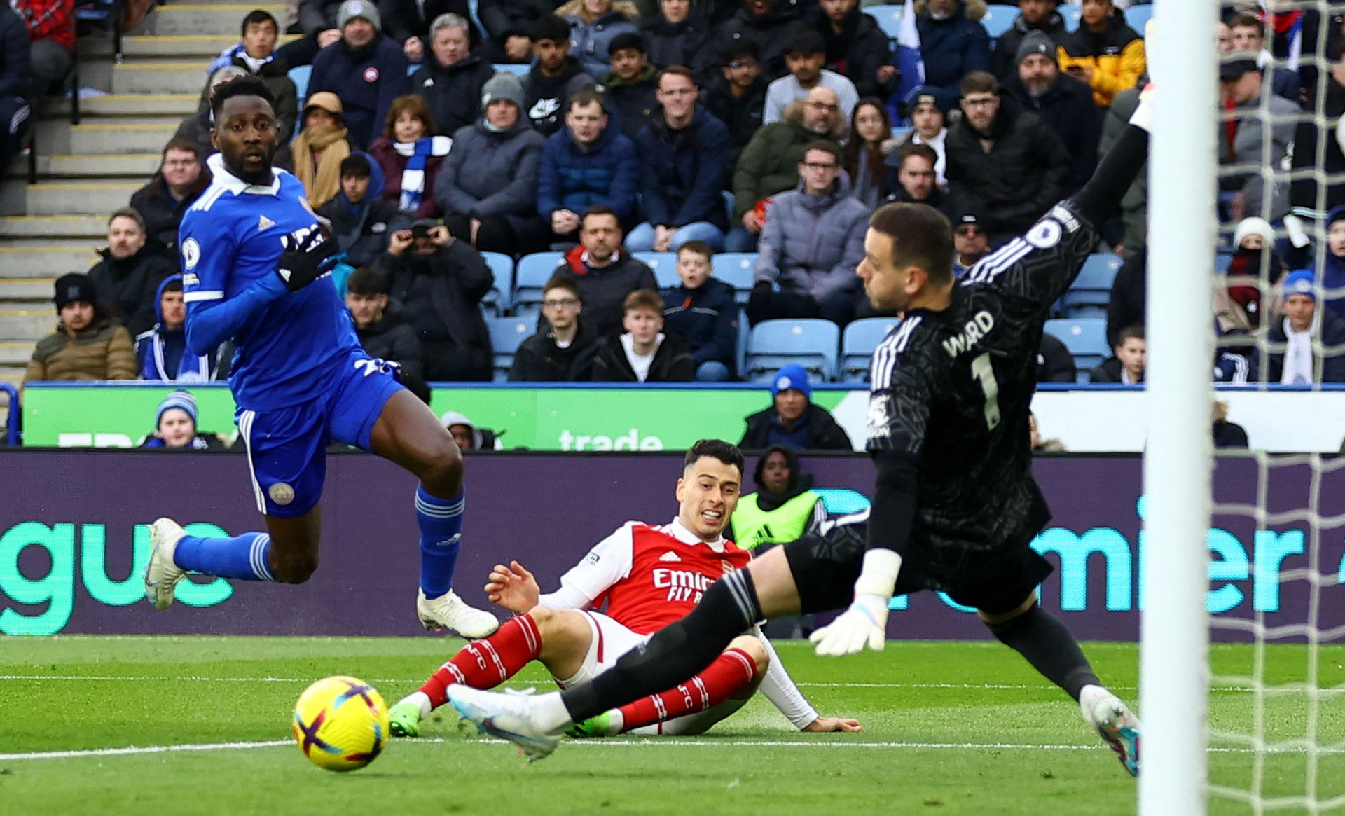 并送出4次 并送出4次